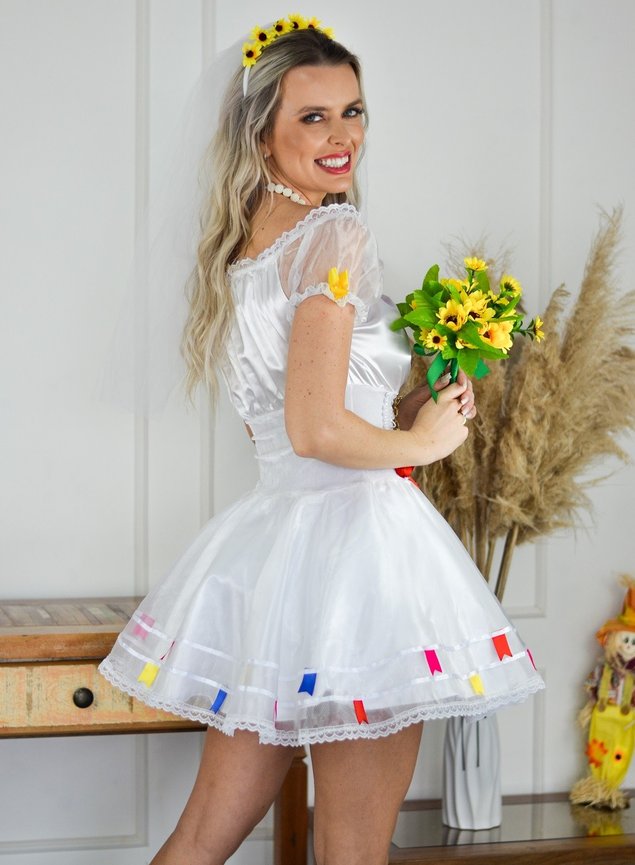 Como customizar seu vestido de noiva caipira