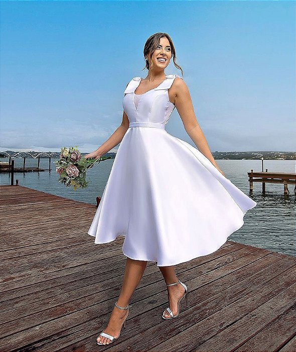 Vestido de noiva civil moderno