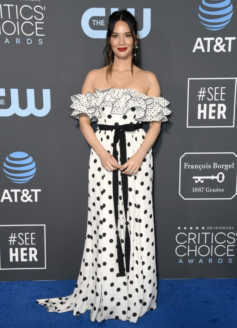 vestido de poá vs vestido floral