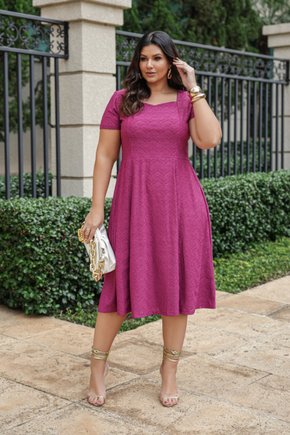 vestido fucsia mini