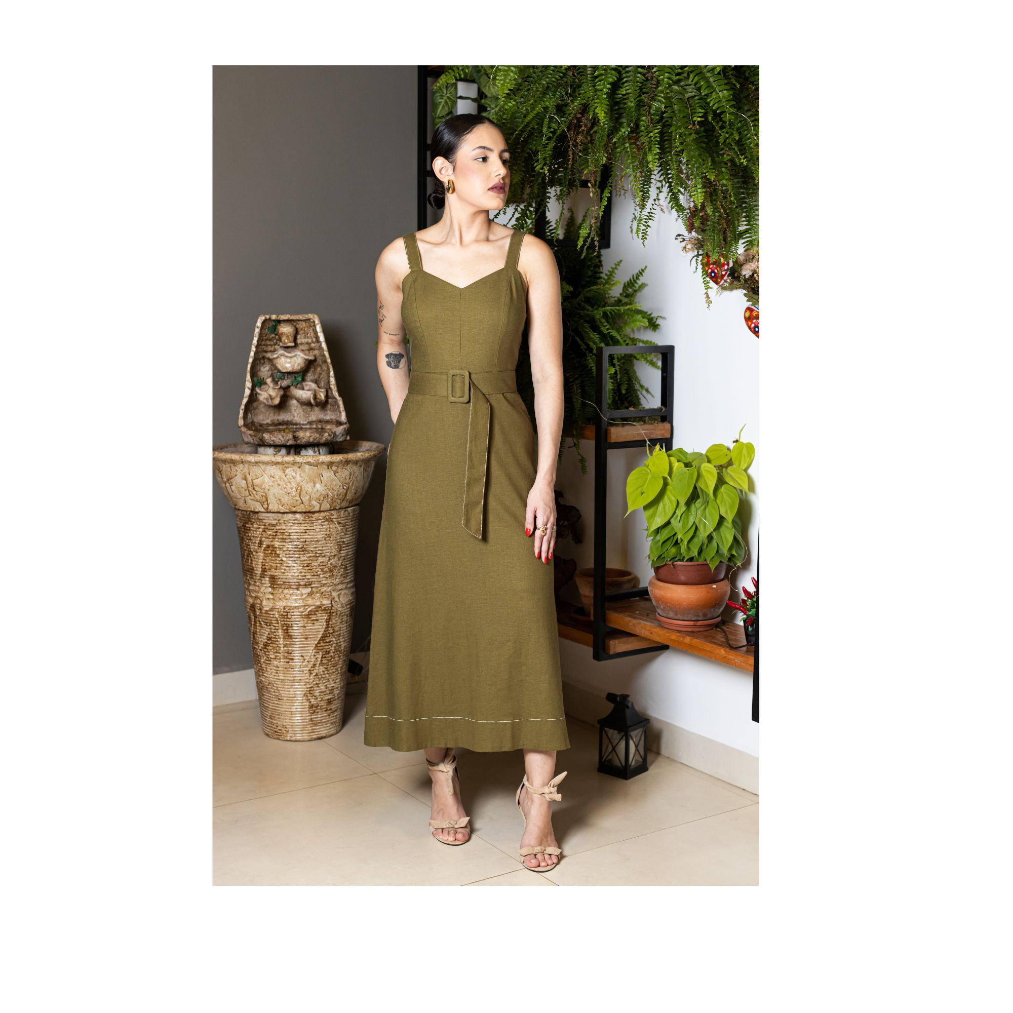 vestido de linho moderno