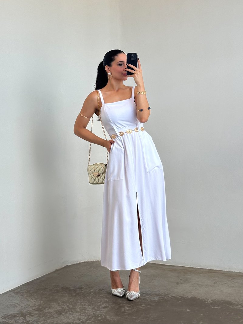vestido midi branco rodado
