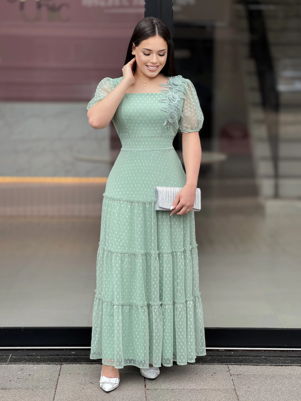 vestido verde menta batizado