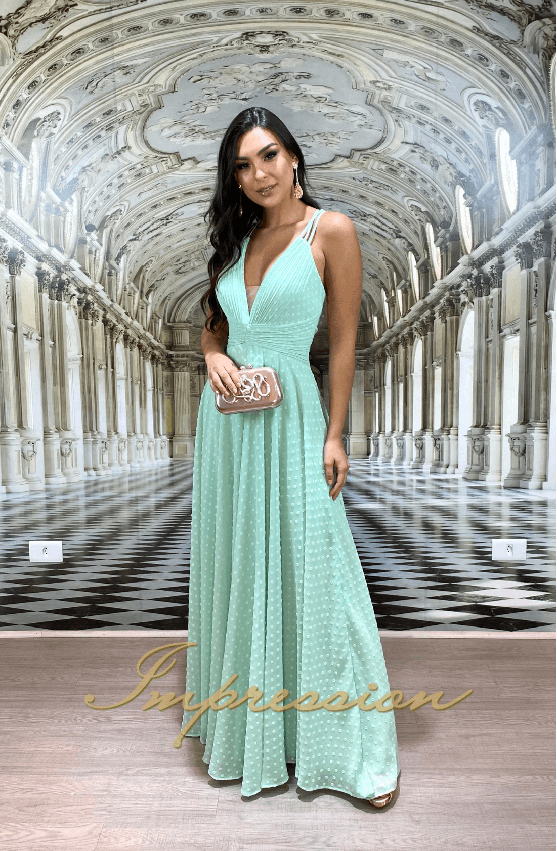 vestido verde menta para festa