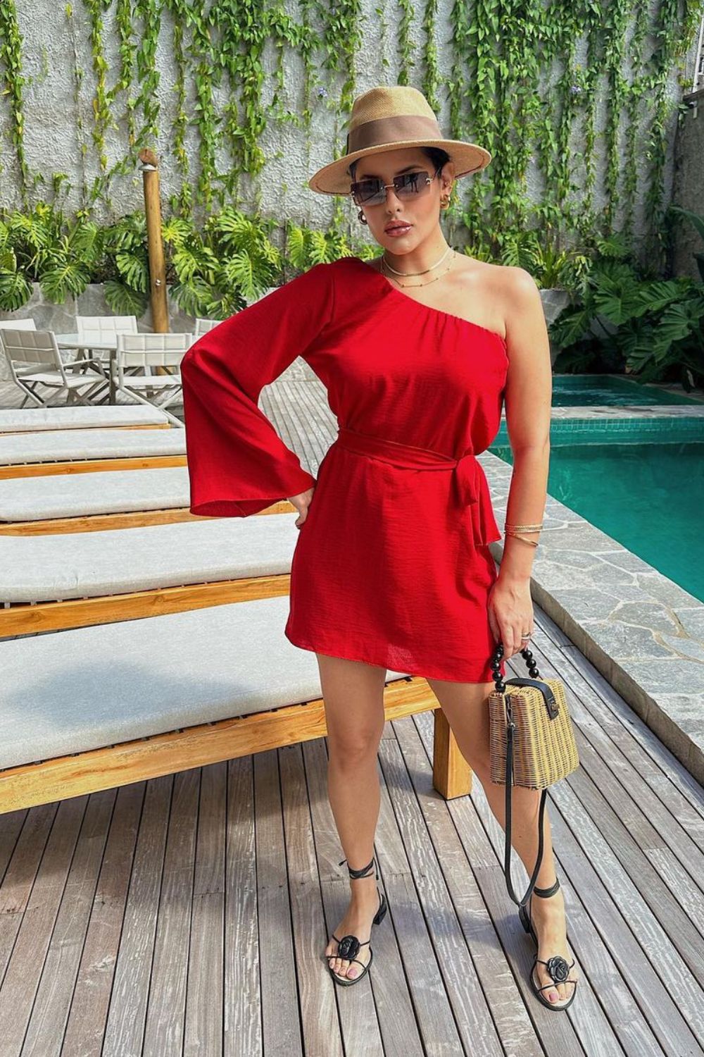 vestido vermelho curto de alfaiataria