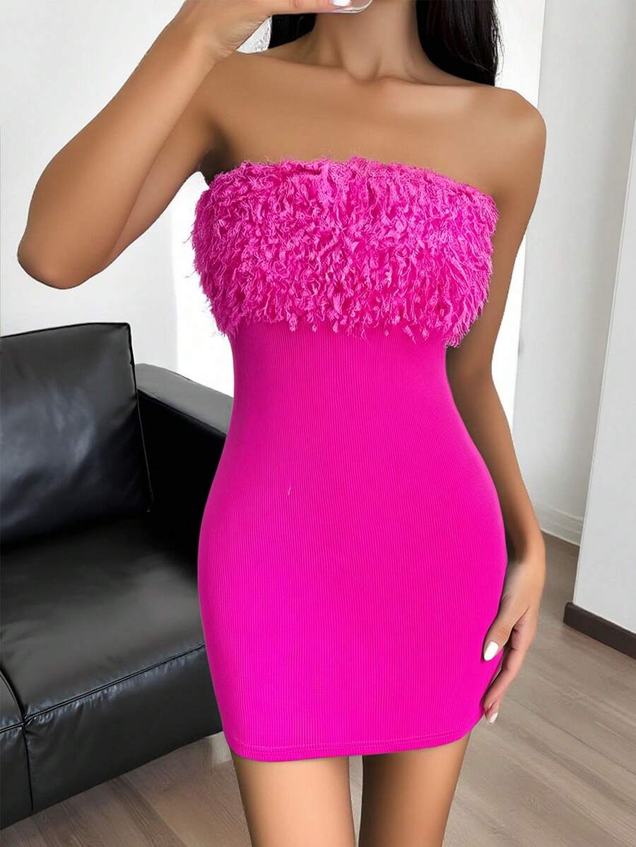 Vestido evangélico em cores vibrantes