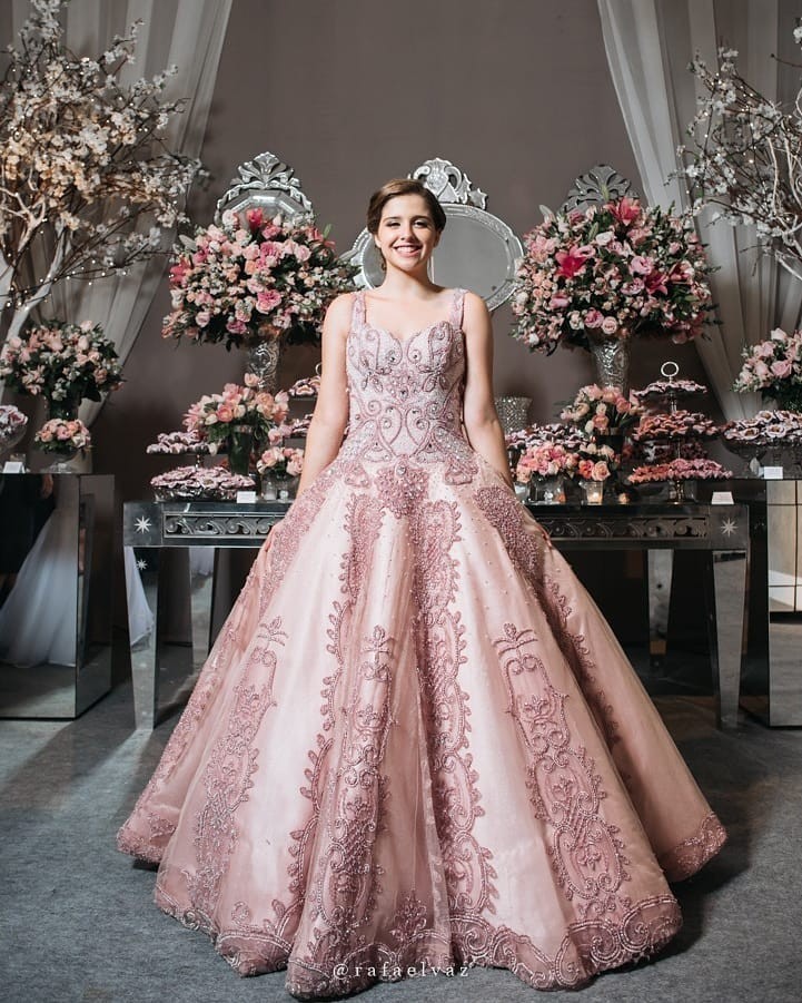 vestido de 15 anos alugar ou comprar qual vale mais a pena