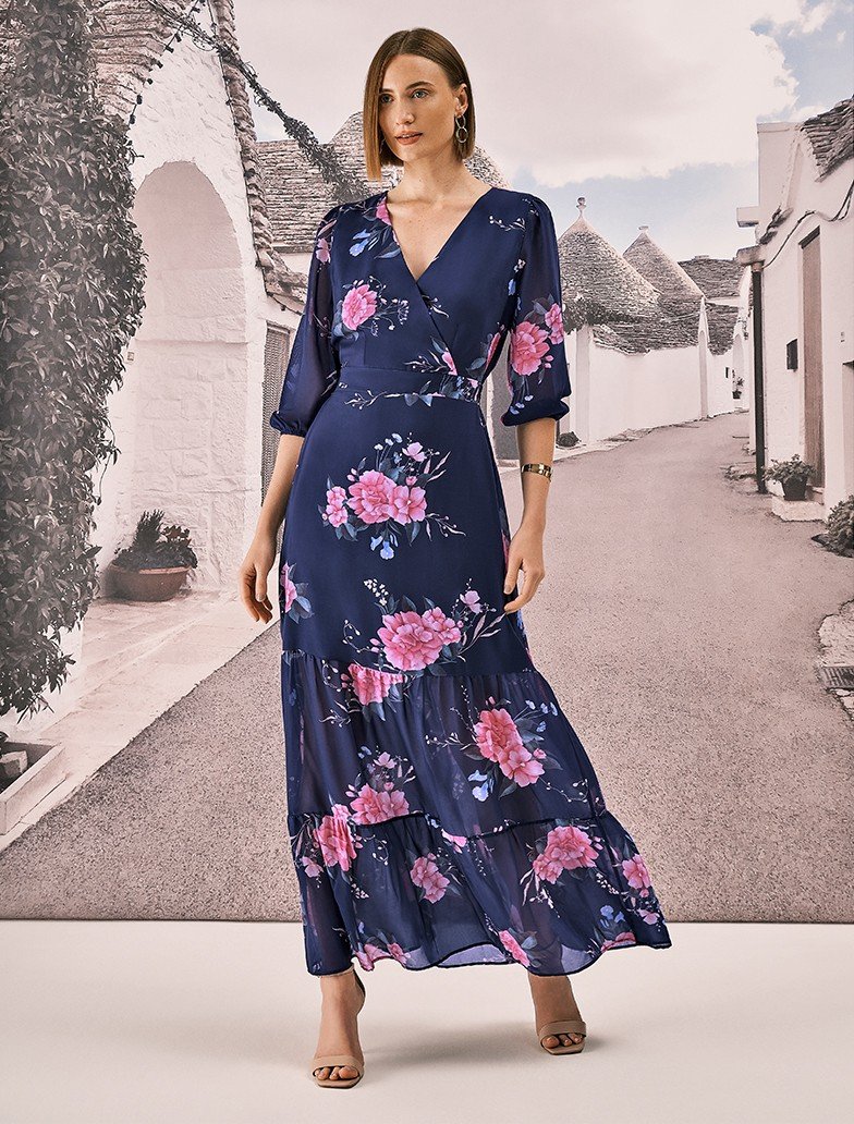vestido longo minimalista