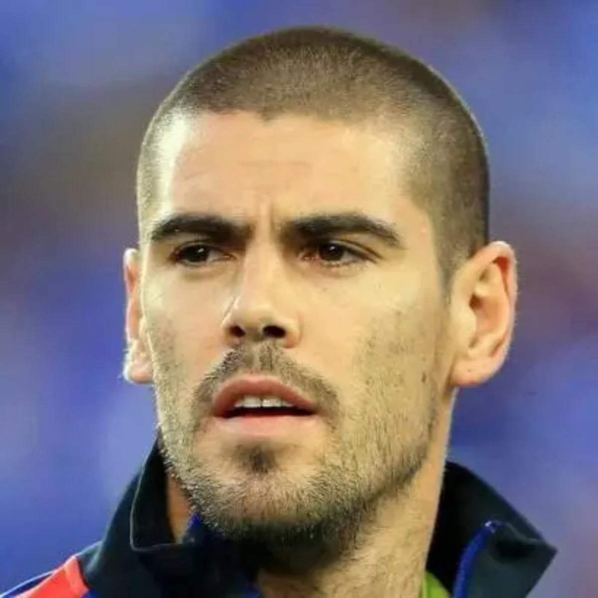 victor valdes cabelo loiro platinado middlesbrough