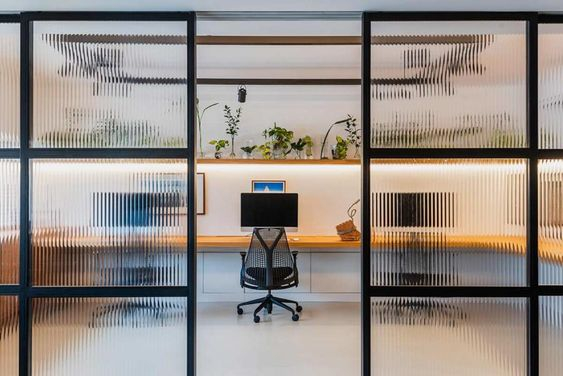 Decoração com Vidro Canelado: Tendências e Inspirações para Ambientes Sofisticados