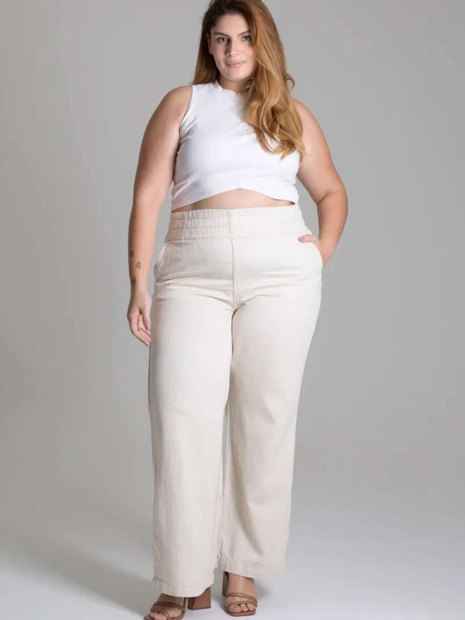 calça pantalona feminina plus size