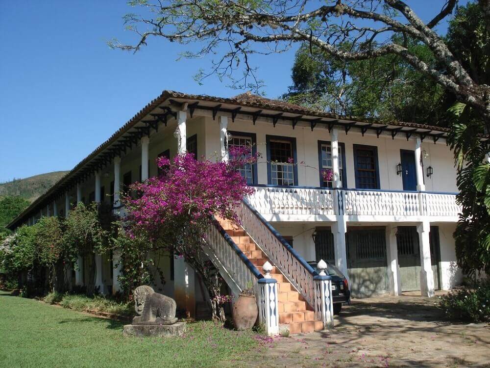 refúgio no campo