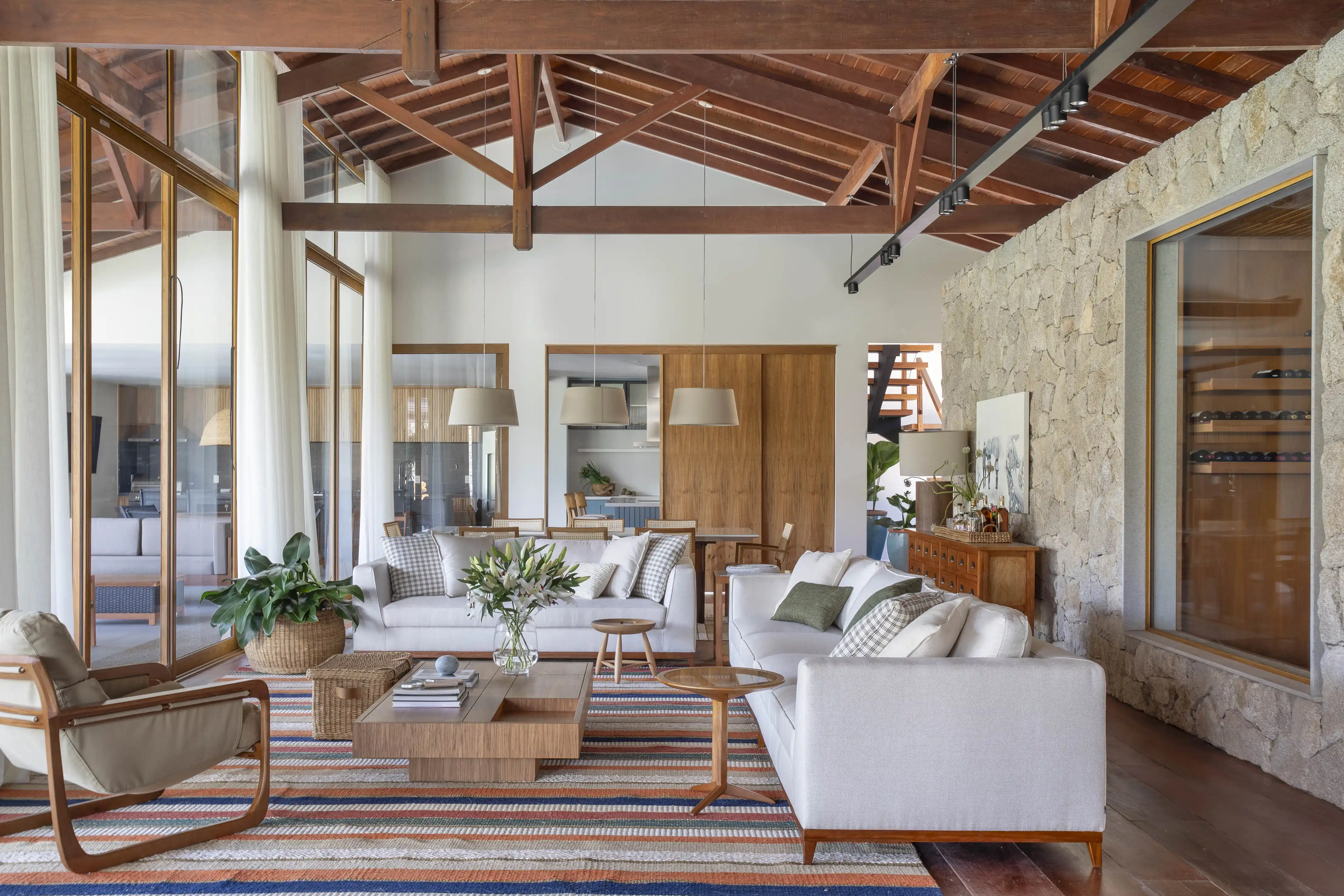 sítio com casa
