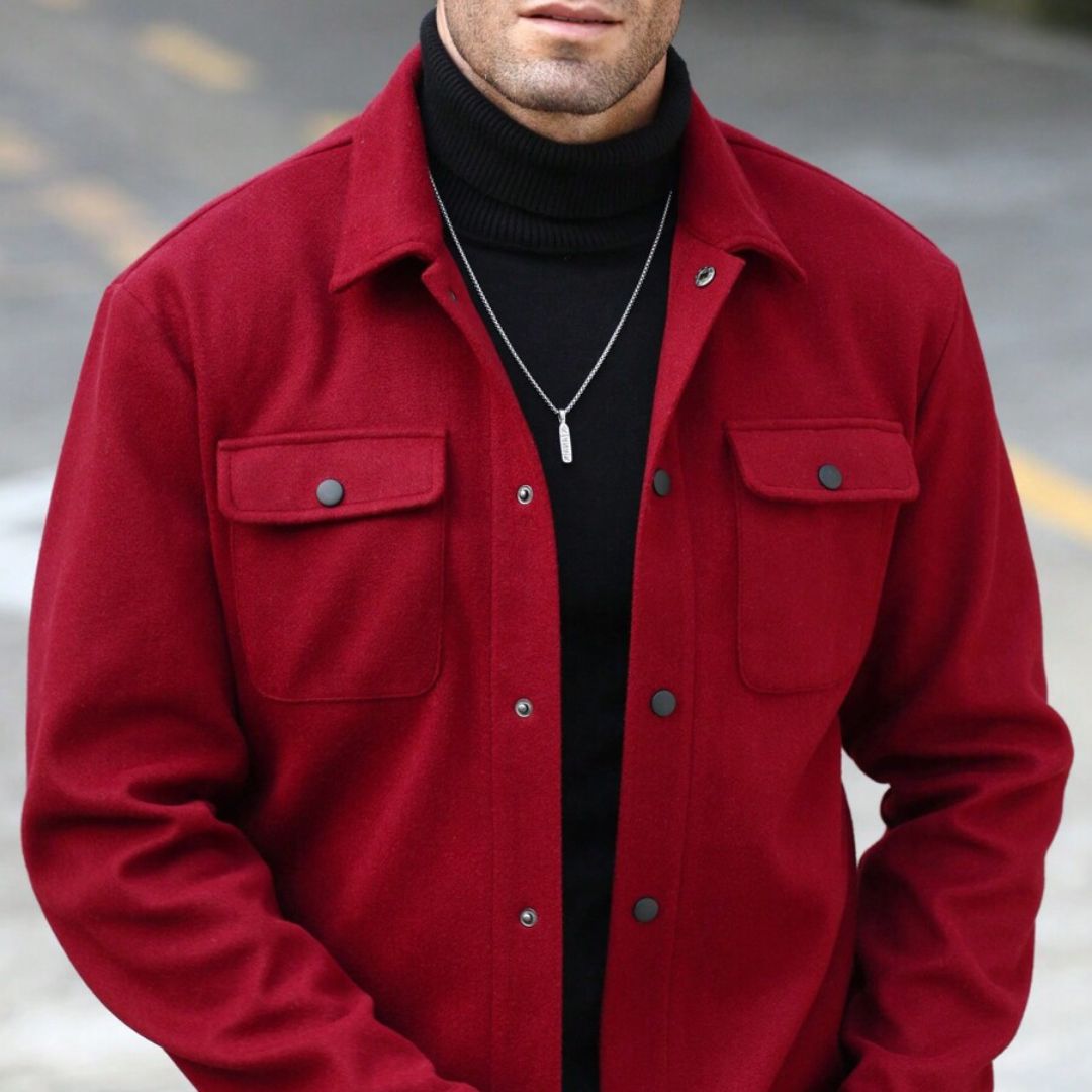 casaco vermelho curto