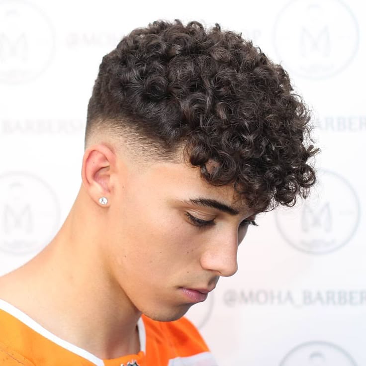 dicas para cortar cabelo cacheado masculino
