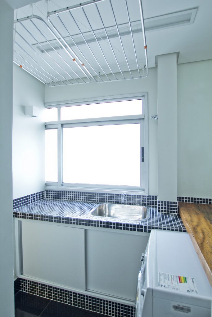 lavanderia na cozinha apartamento