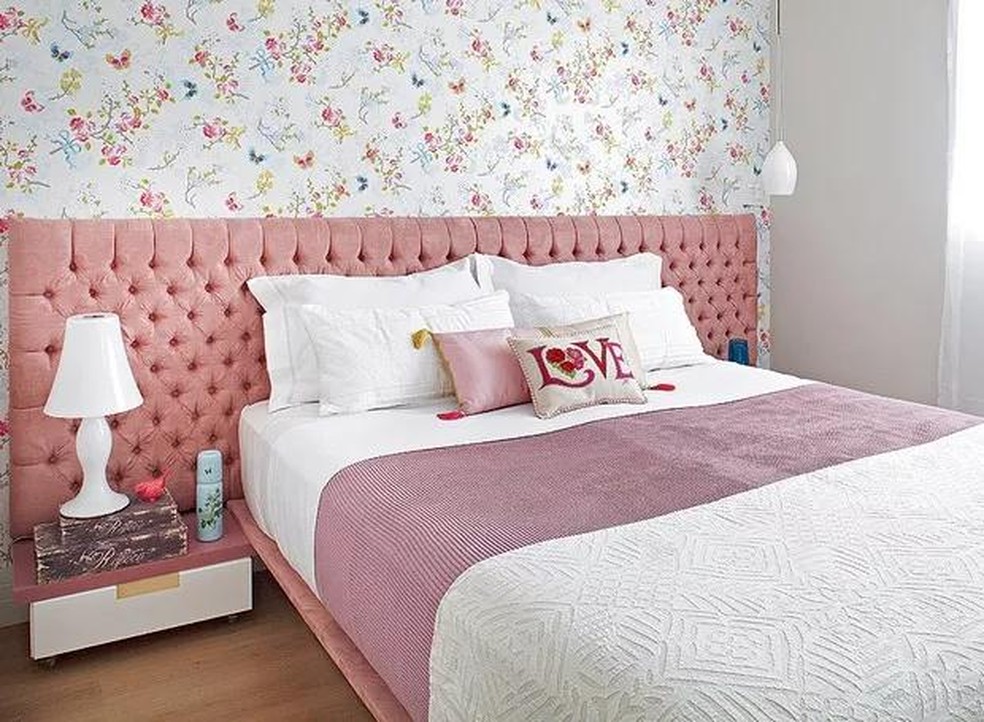 quarto casal moderno aconchegante