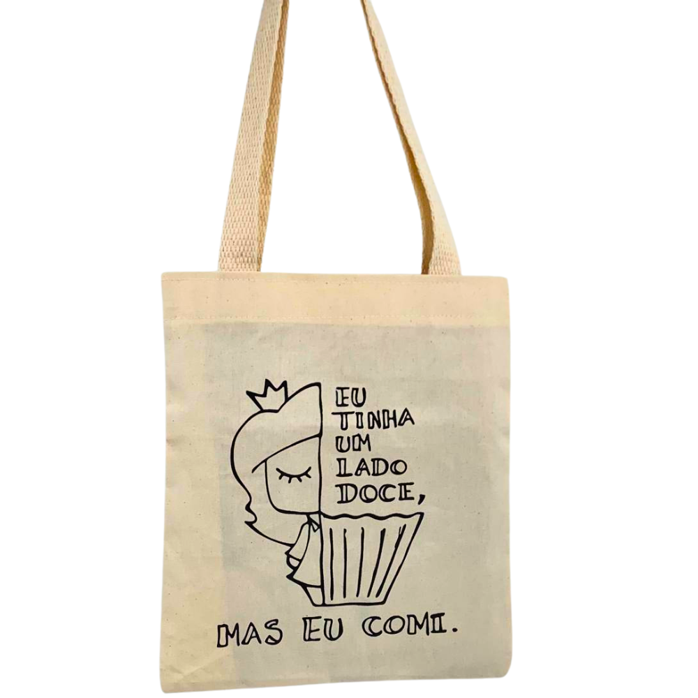 ecobags com alças de cores diferentes