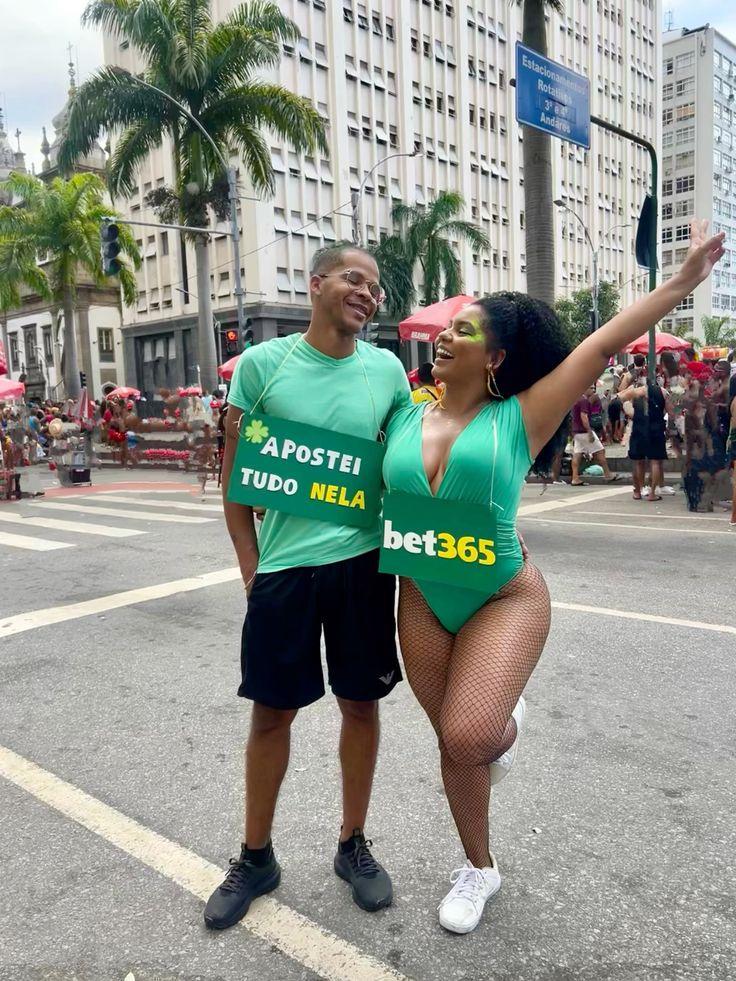 ideias de fantasias de casal para fotos