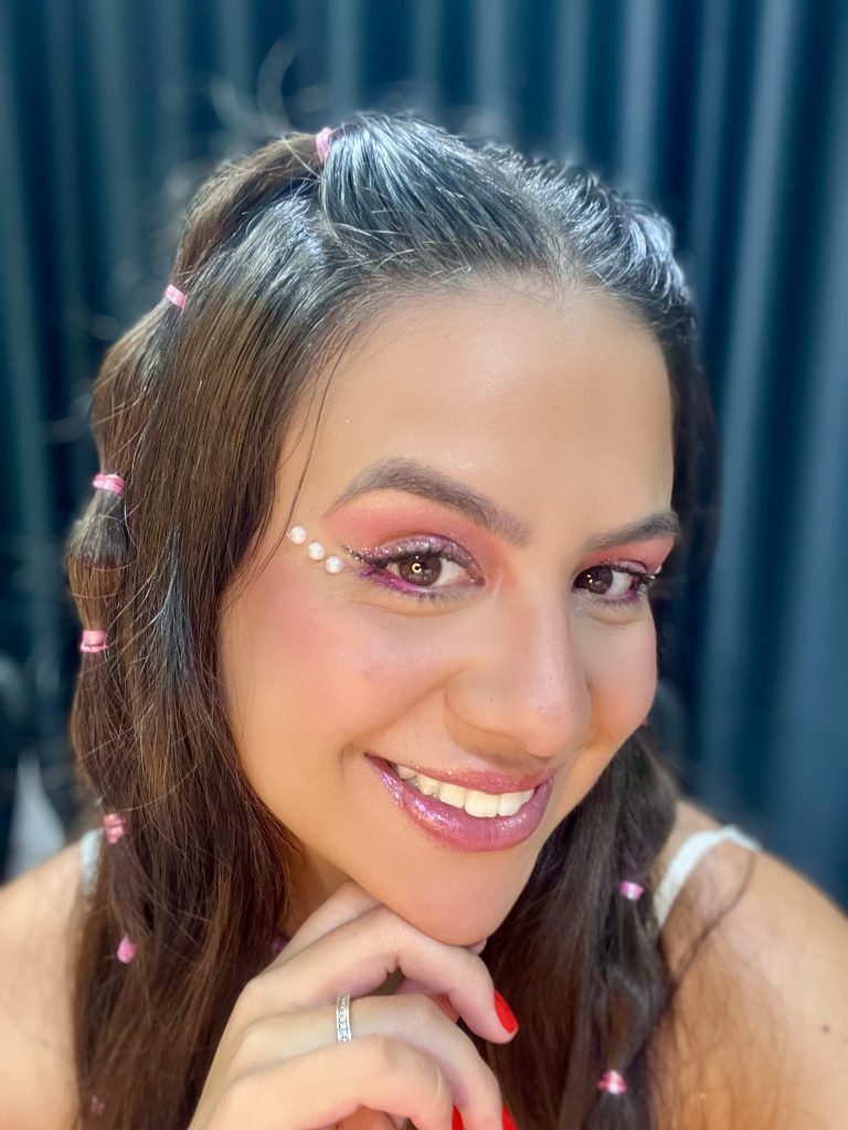 maquiagem de carnaval com strass