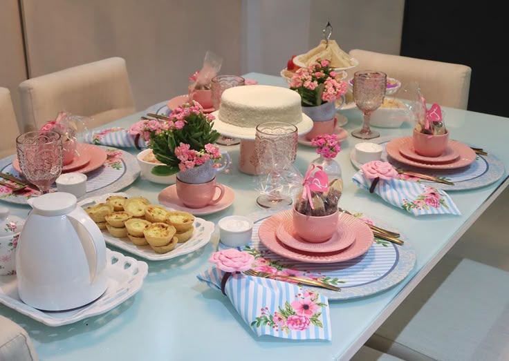 decoração mesa chá da tarde vintage