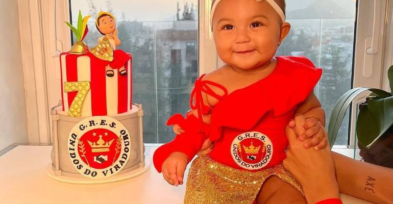 primeiro mesversario carnaval