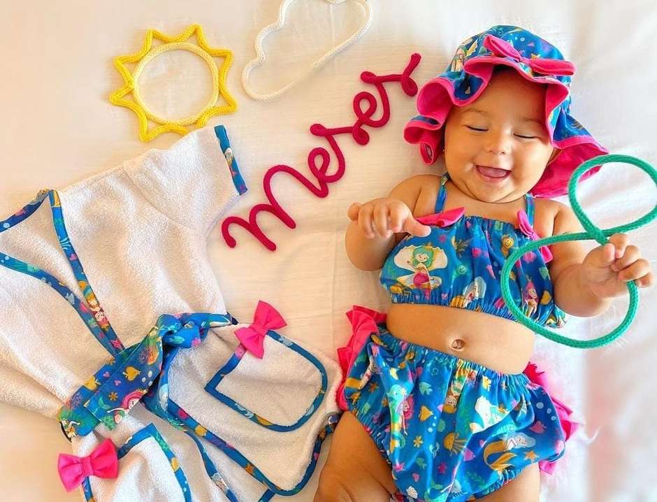 bolo mesversario 2 meses menina