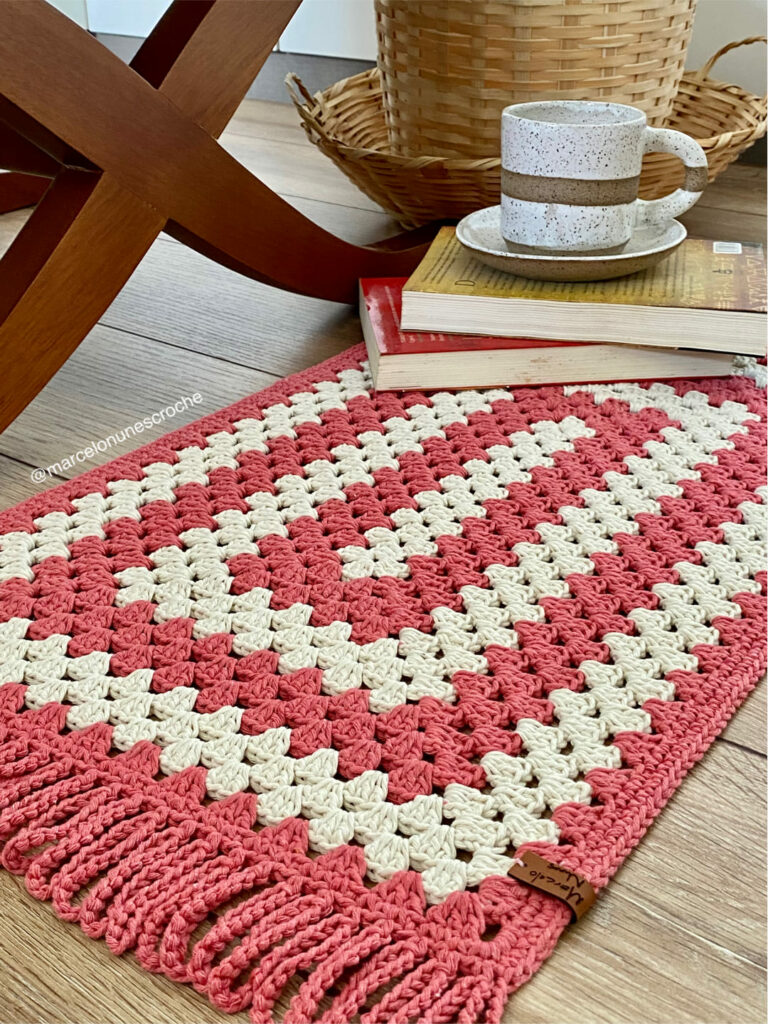 tapetes de crochê para quarto