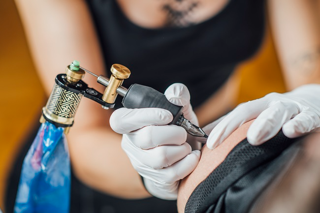 alimentos que prejudicam tatuagem