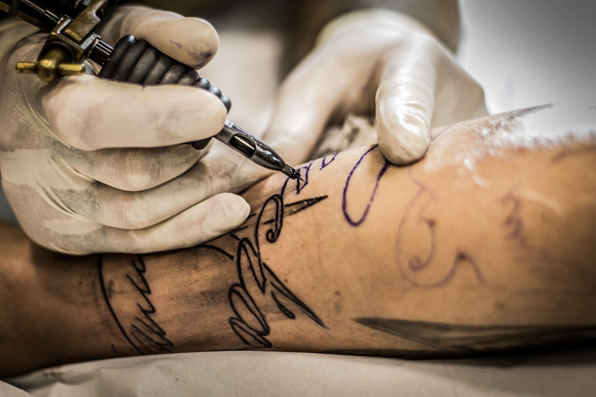 melhorar cicatrização tatuagem