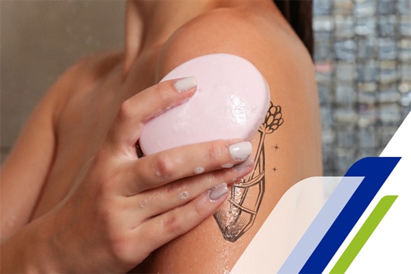 cuidados pós tatuagem