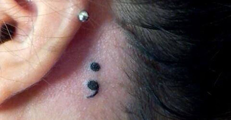 significado ponto e vírgula tatuagem
