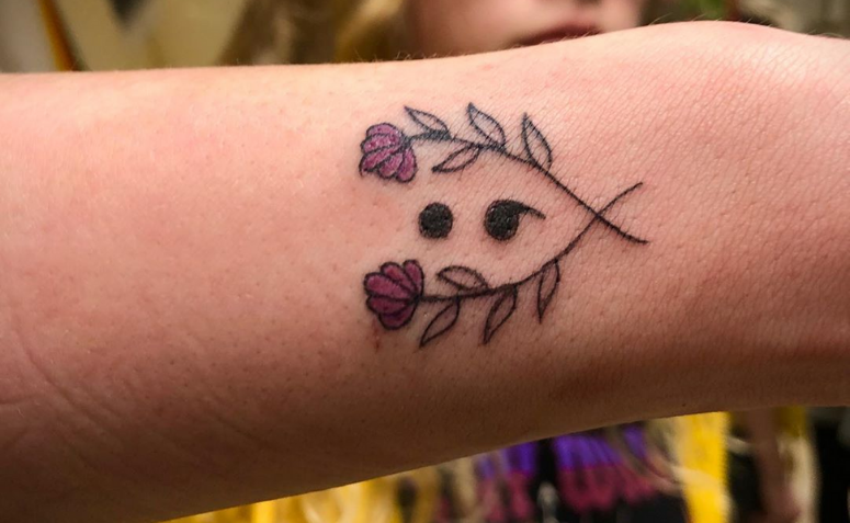 origem tatuagem ponto e vírgula
