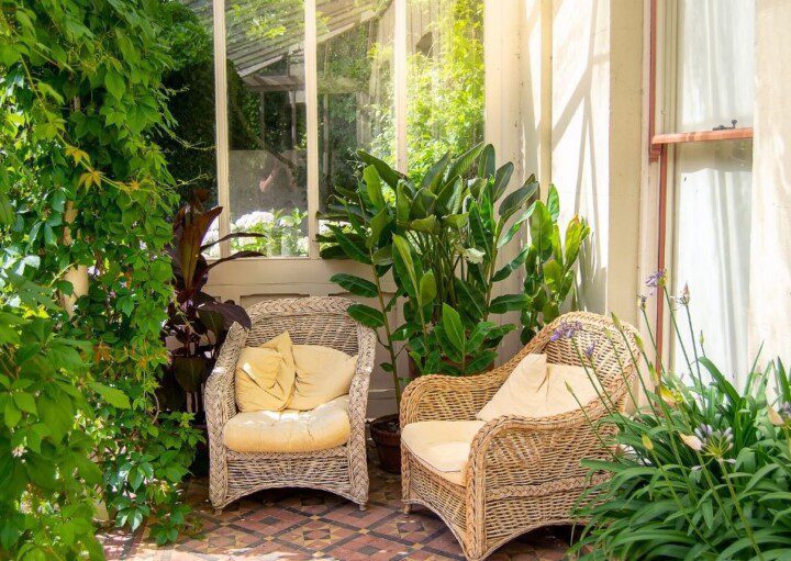 ideias de paisagismo para jardins de inverno compactos