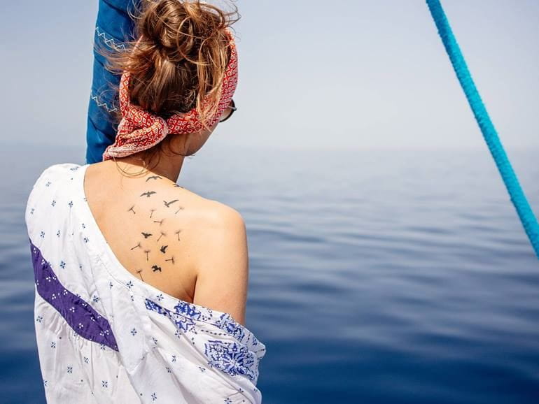 cicatrização tatuagem sol