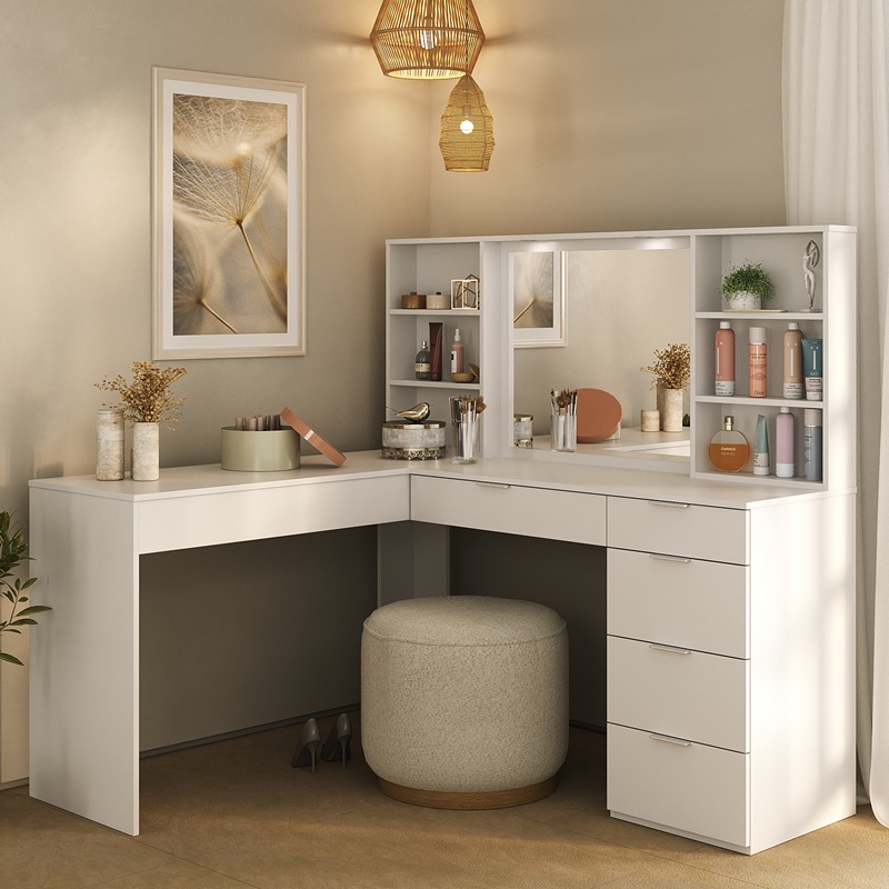 quarto com bancada de maquiagem e estudo