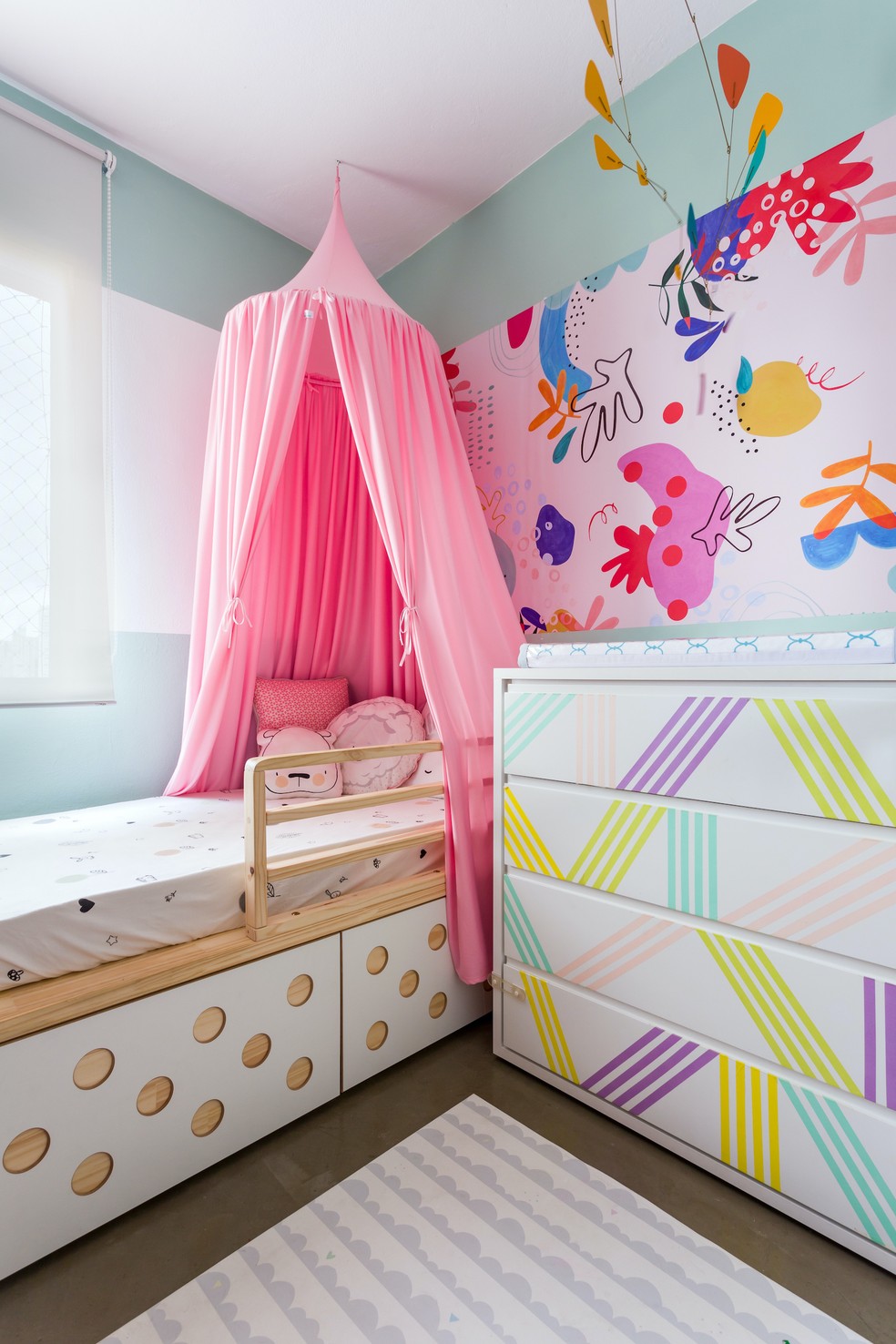 decoração quarto infantil pequeno funcional