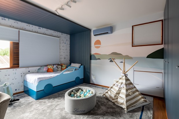 quarto espacial menino