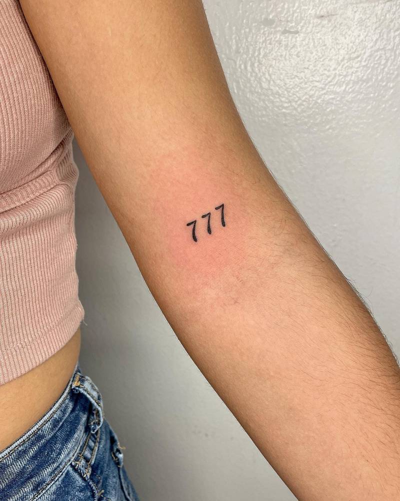 tatuagem 777 sorte