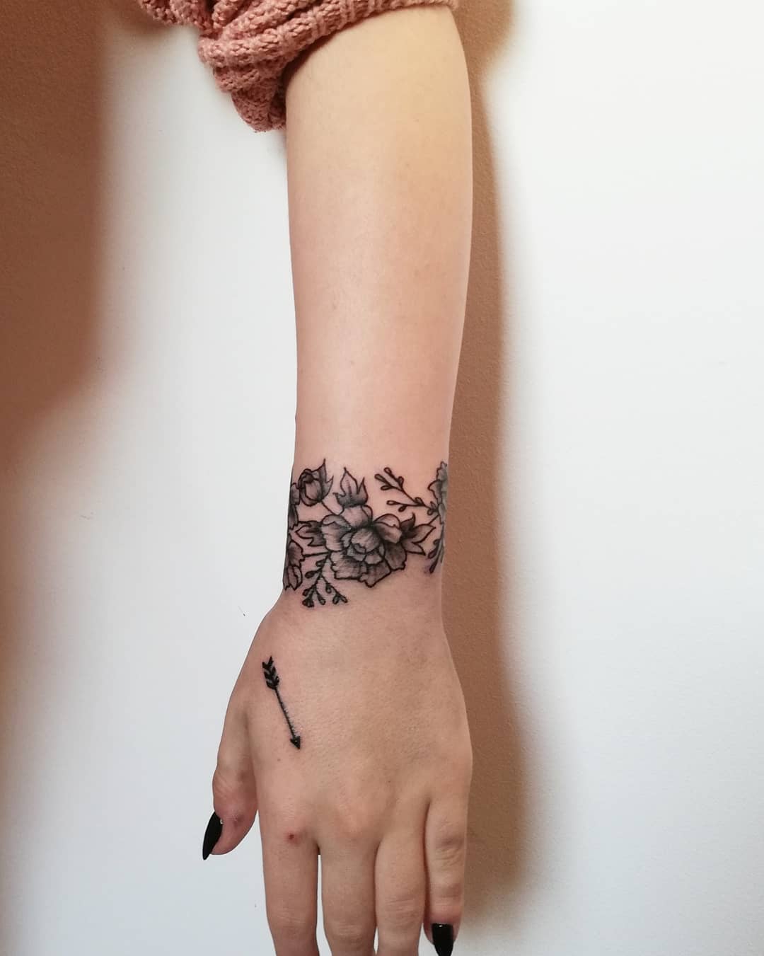 inspiração tatuagem bracelete feminino