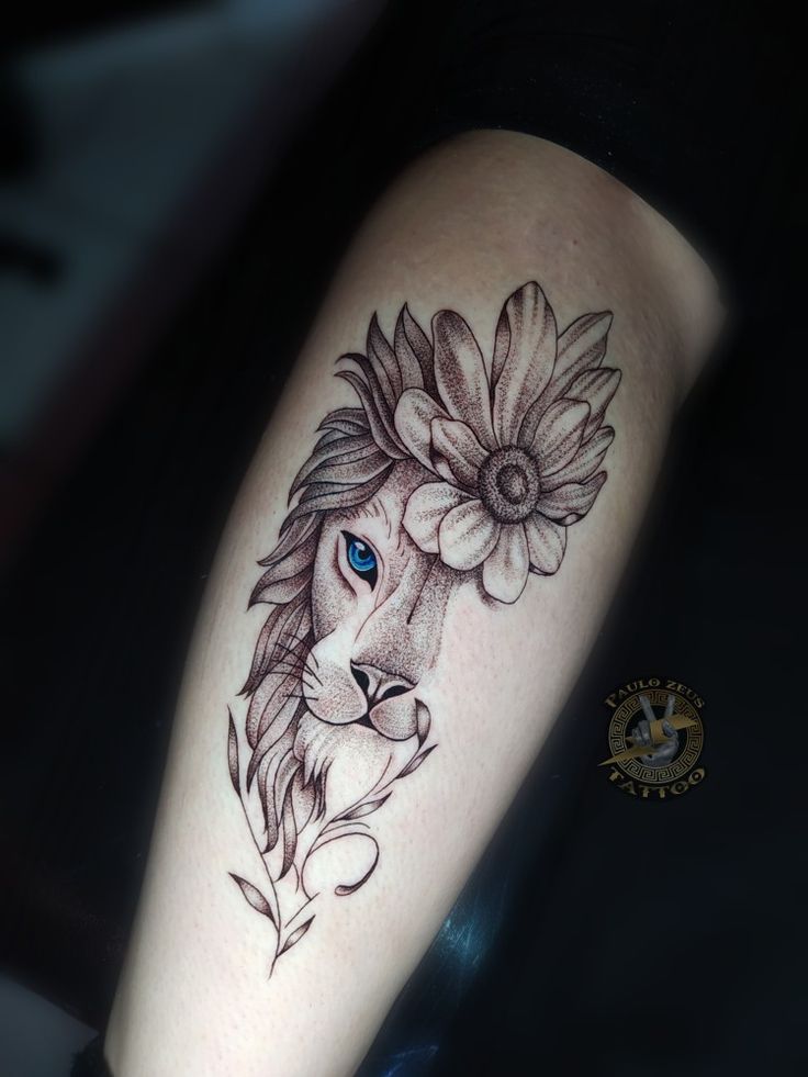 tatuagem leão ombro