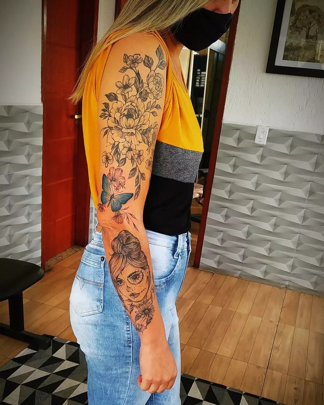 tatuagem feminina pulso
