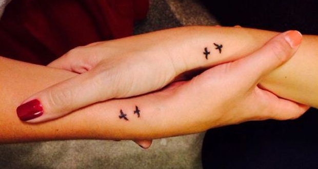 tatuagem mãe e filha delicada