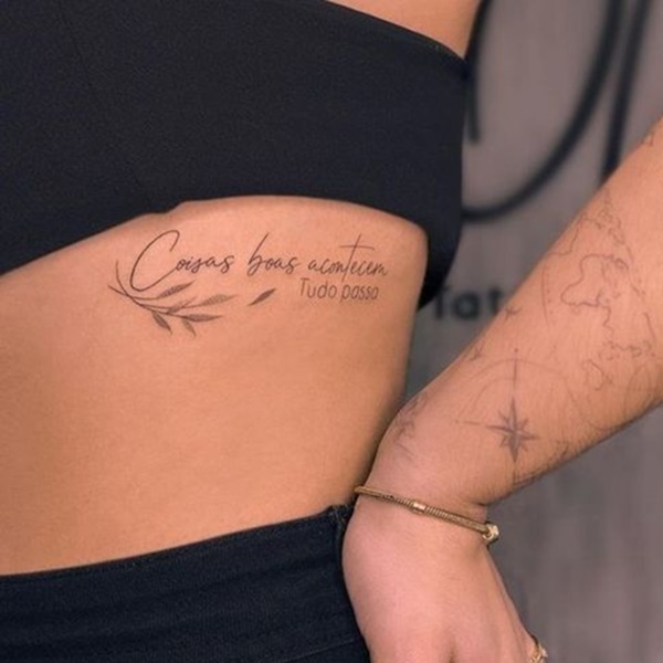 tatuagem de fênix renascimento feminino