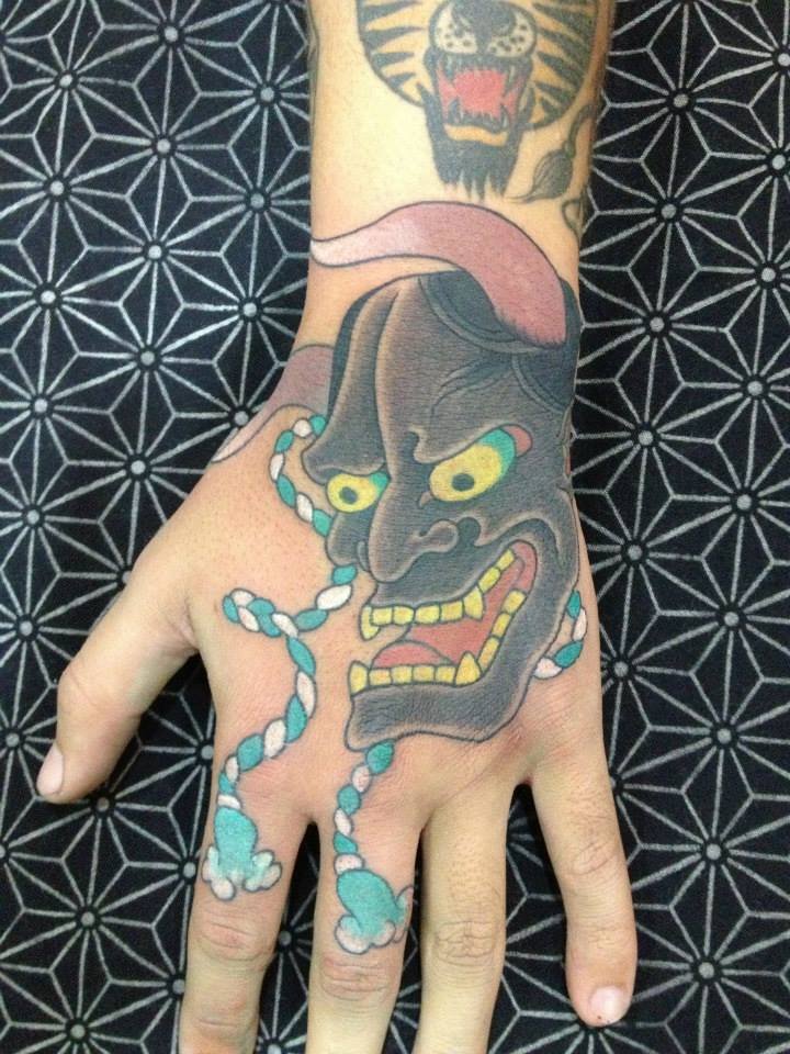 máscara hannya tatuagem