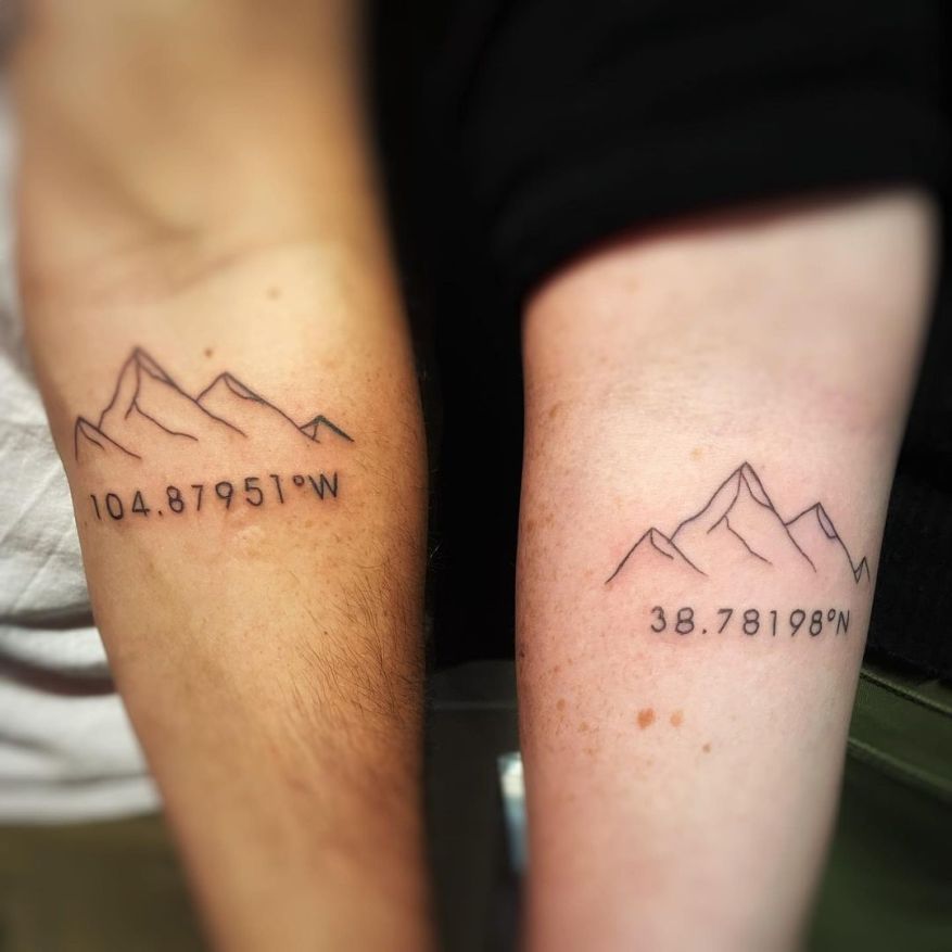 tatuagem de casal batimento cardíaco