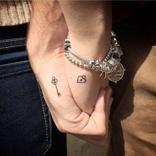 onde fazer tatuagem de casal