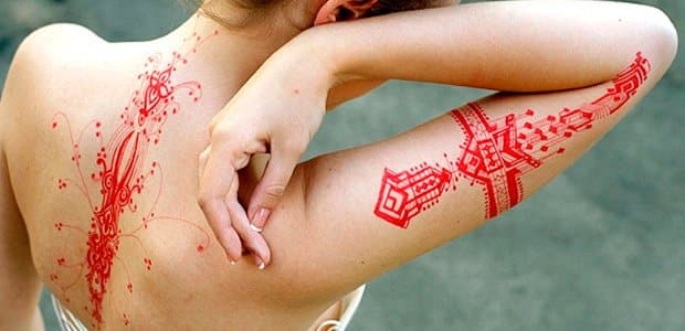tatuagem vermelha alergia