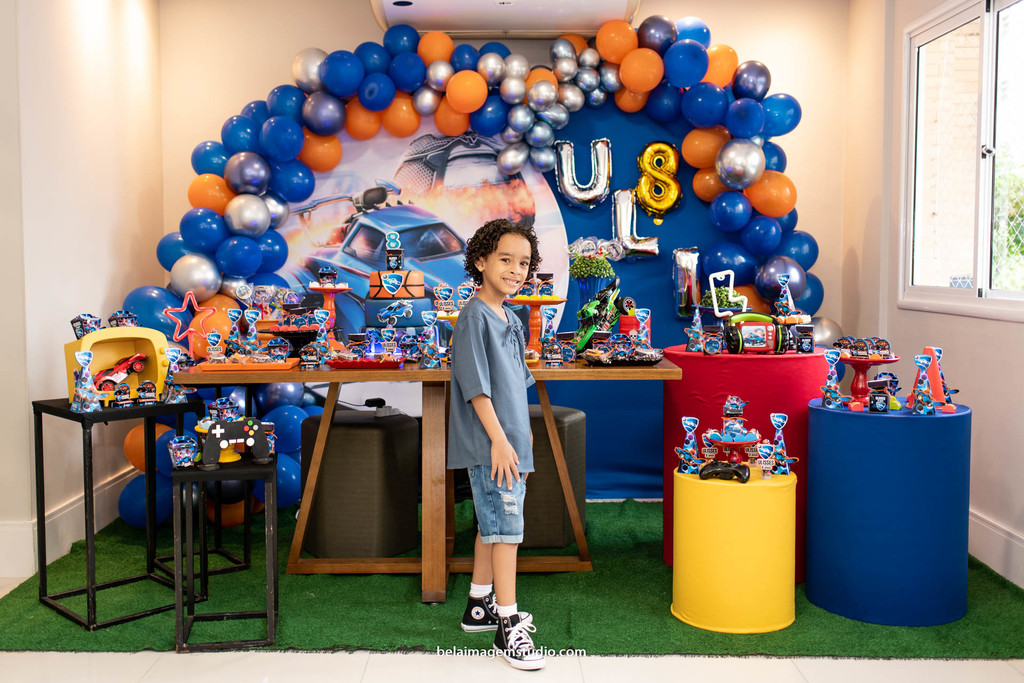 festa tema espaço menino 8 anos