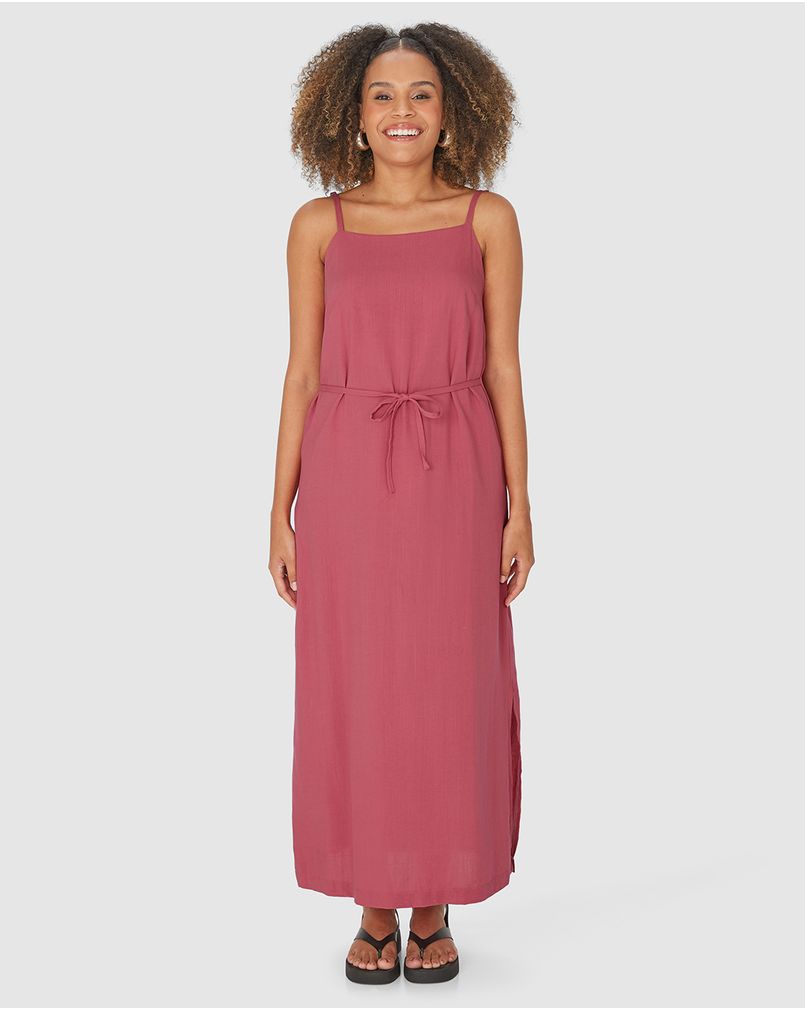 vestido com fenda lateral soltinho